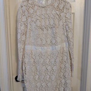 Monique Lhuillier COUTURE Knee-Length Wedding Dress | Off-White Floral Lace